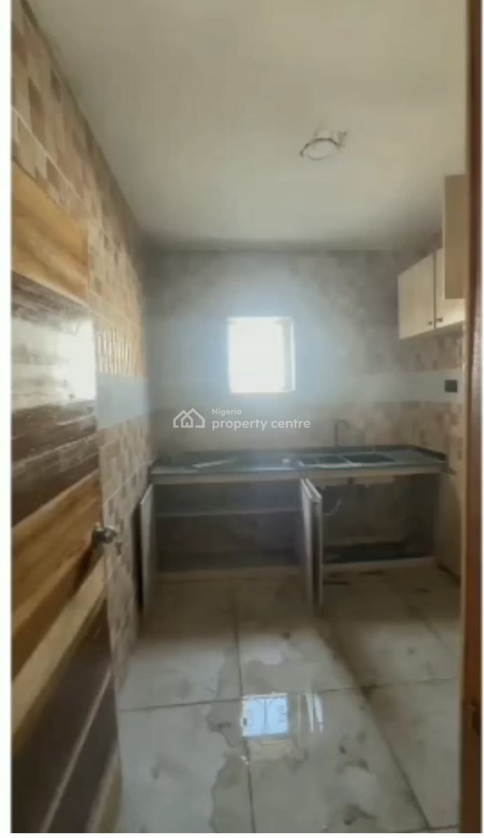 Newly Built 2bedroom, Ologolo, Ologolo, Lekki, Lagos, Flat / Apartment for Rent