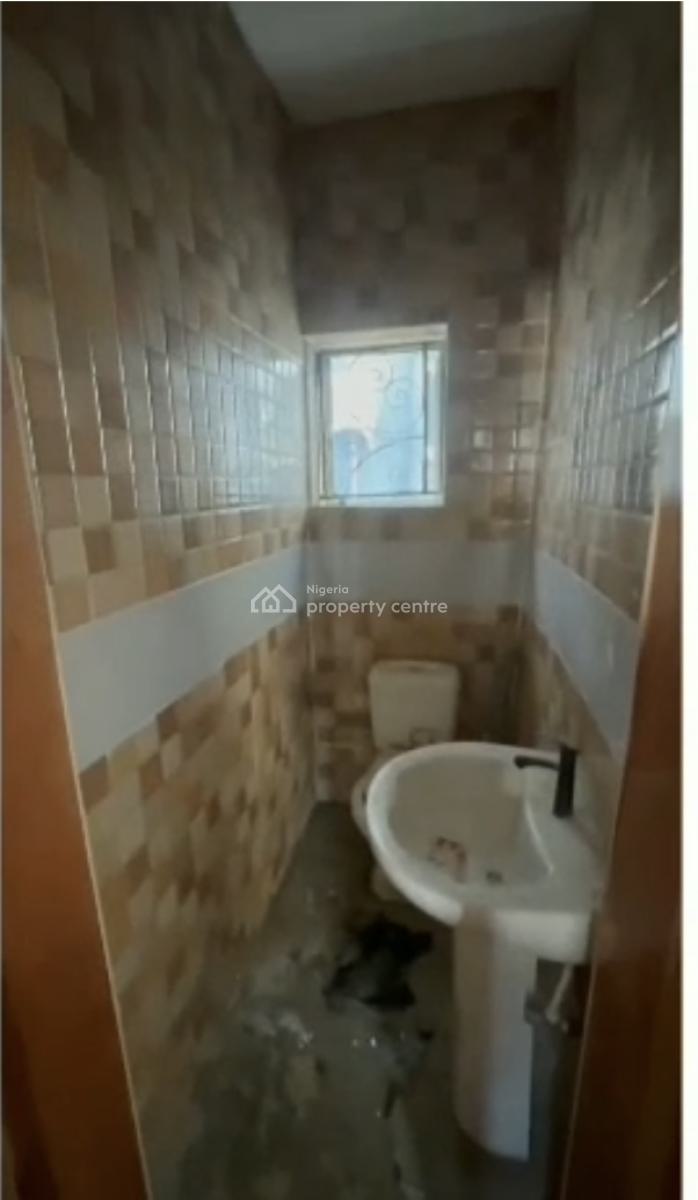 Newly Built 2bedroom, Ologolo, Ologolo, Lekki, Lagos, Flat / Apartment for Rent