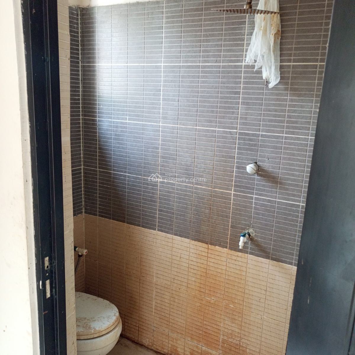 Selfcontain at Lekki Scheme 2 Off Abraham Adesanya Ajah, Lekki Scheme 2 Off Abraham Adesanya Estate Ajah, Ajah, Lagos, Self Contain (single Rooms) for Rent