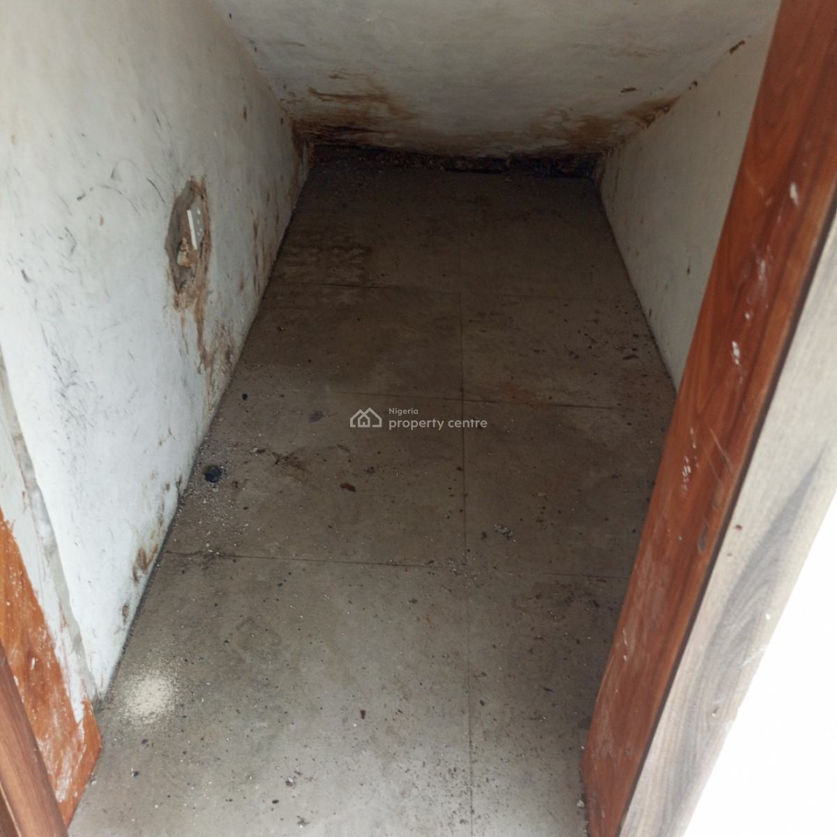 Selfcontain at Lekki Scheme 2 Off Abraham Adesanya Ajah, Lekki Scheme 2 Off Abraham Adesanya Estate Ajah, Ajah, Lagos, Self Contain (single Rooms) for Rent