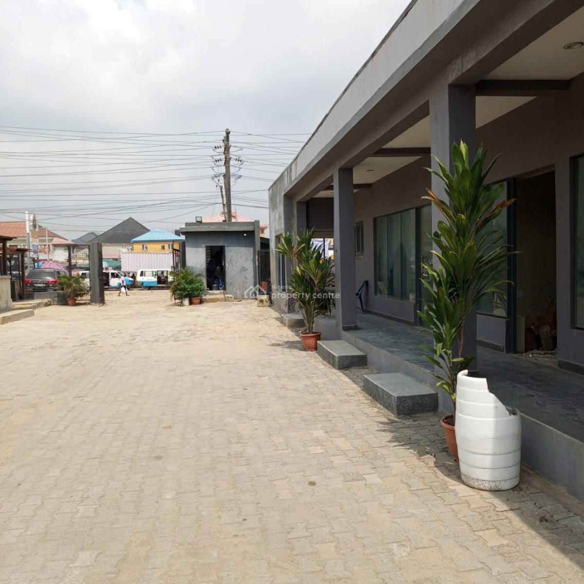 a Massive Shop Facing The Express, Ajah, Lekki, Lagos, Shop for Rent