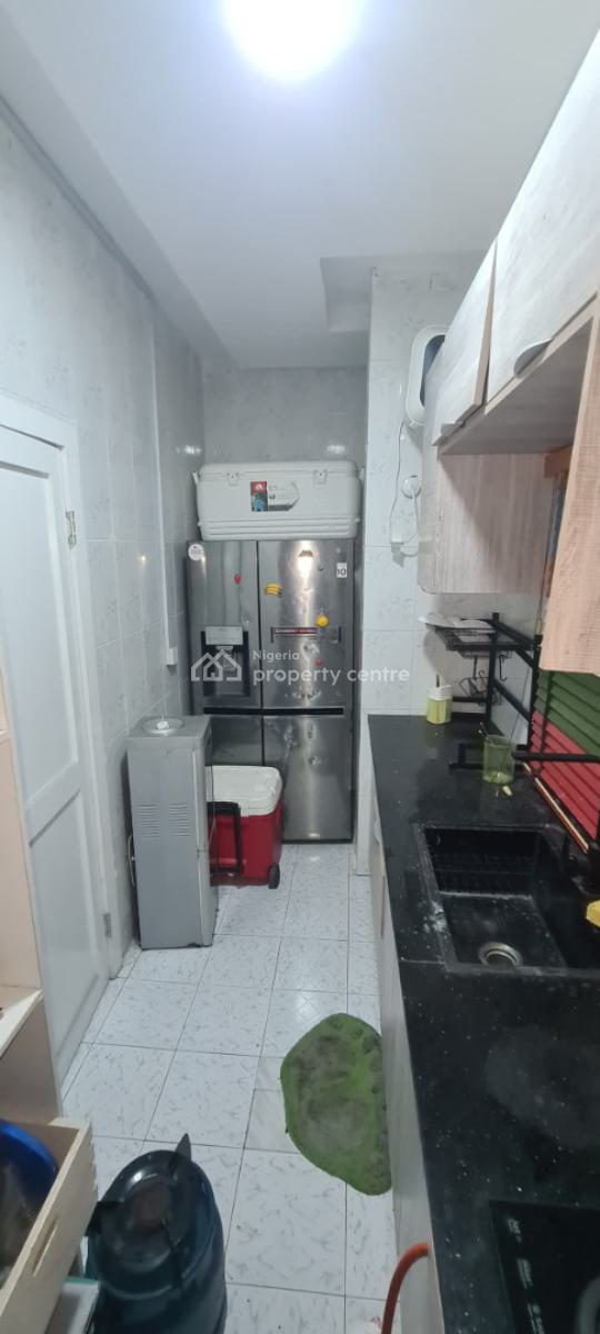 Nicely Finished 3 Bedroom Flat ( 1st Floor ), Fashola Estate Monastery Road Sangotedo, Sangotedo, Ajah, Lagos, Flat / Apartment for Sale