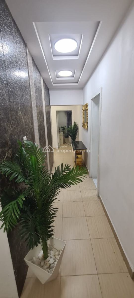 Nicely Finished 3 Bedroom Flat ( 1st Floor ), Fashola Estate Monastery Road Sangotedo, Sangotedo, Ajah, Lagos, Flat / Apartment for Sale