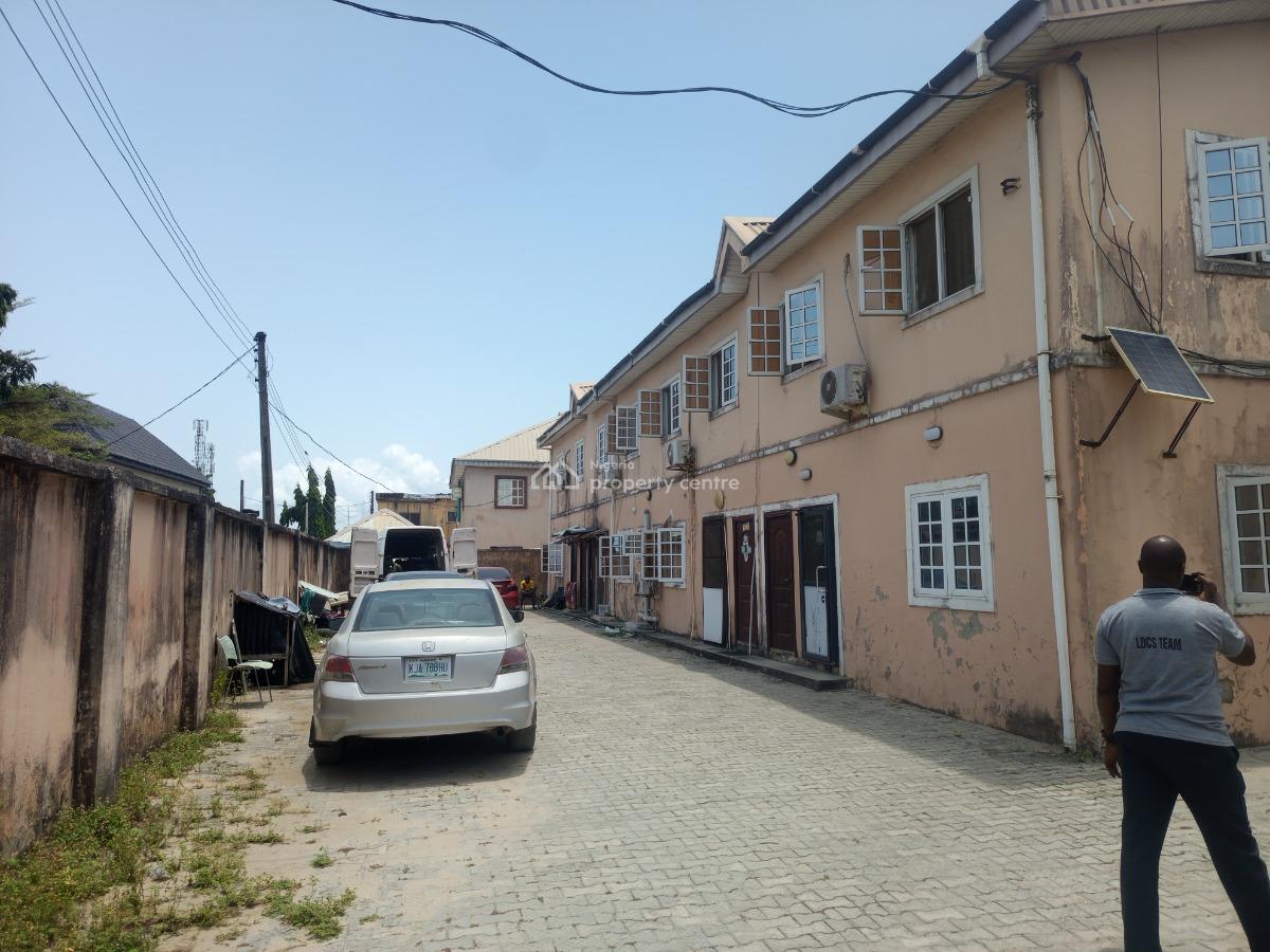 Massive 8 Units of 2 Bedroom and 4 Units of Room & Parlor, Ologunfe, Awoyaya, Ibeju Lekki, Lagos, Block of Flats for Sale