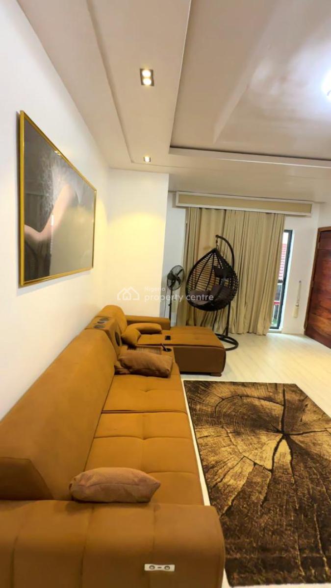 Furnished and Serviced Luxury 2 Bedrooms Flat Upstairs, Ologolo Lekki, Ologolo, Lekki, Lagos, Flat / Apartment for Rent