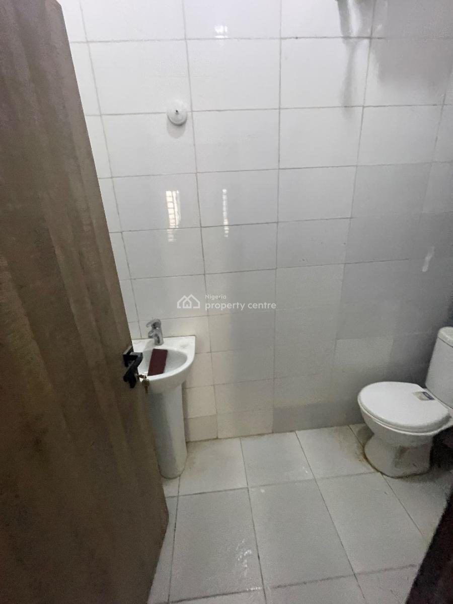 Beautiful, Neat, Solidly Built, Well-finished 3 Bedroom Apartment, Dawaki, Gwarinpa, Abuja, Flat / Apartment for Sale