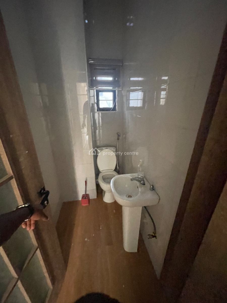 Beautiful, Neat, Solidly Built, Well-finished 3 Bedroom Apartment, Dawaki, Gwarinpa, Abuja, Flat / Apartment for Sale