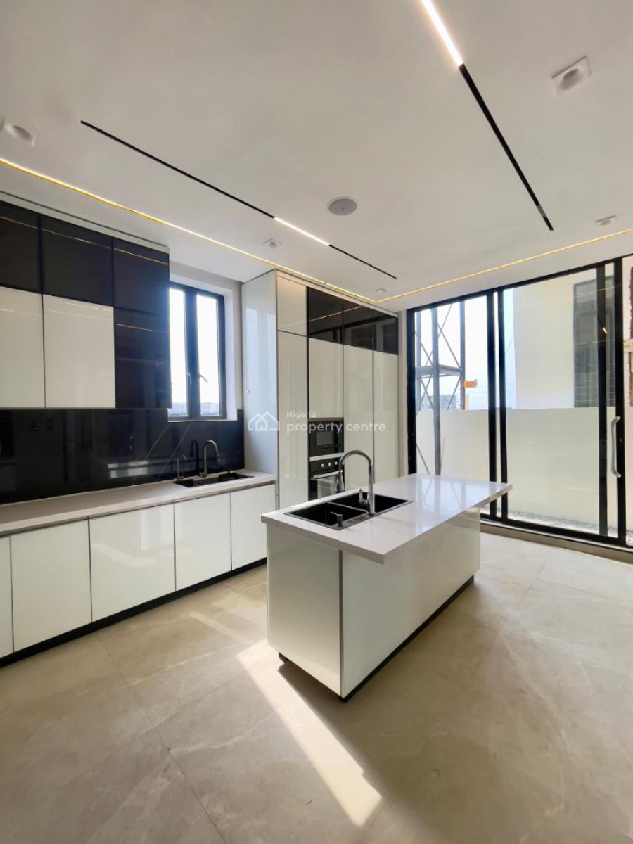 Spacious 6 Bedroom Fully Detached Smart Home with 3bqs, Banana Island, Ikoyi, Lagos, Detached Duplex for Sale