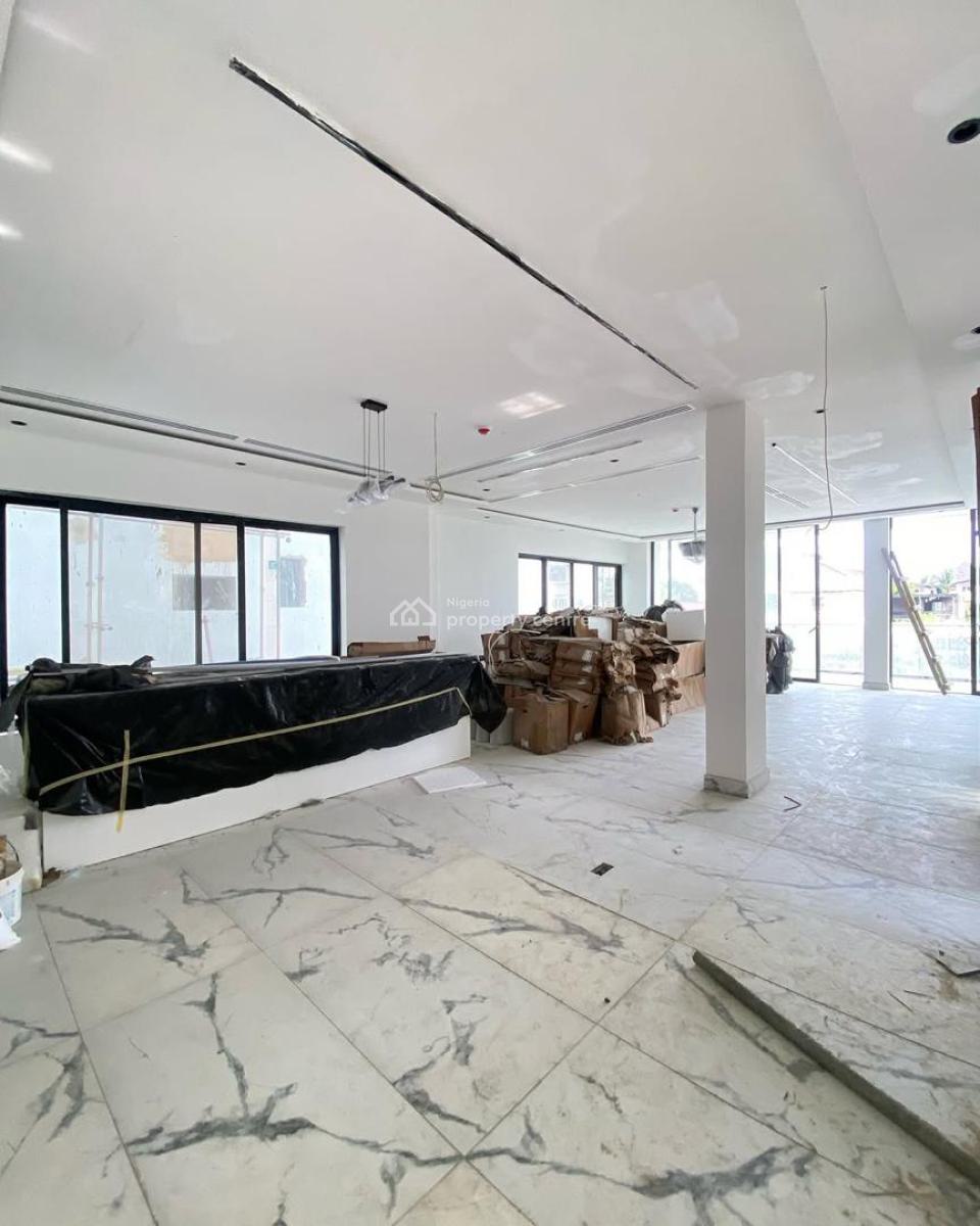 Spacious 6 Bedroom Fully Detached Smart Home with 3bqs, Banana Island, Ikoyi, Lagos, Detached Duplex for Sale