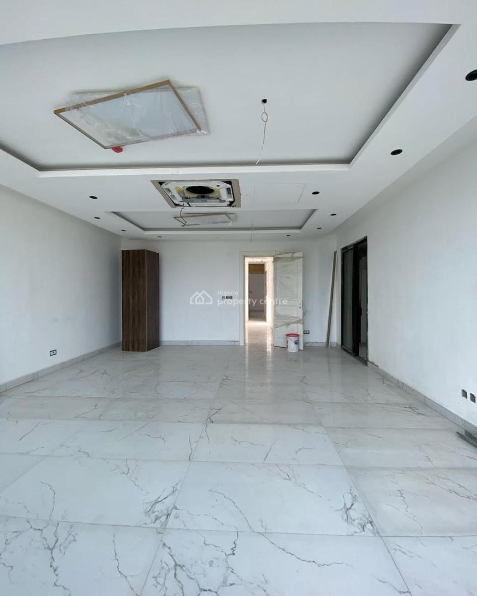 Spacious 6 Bedroom Fully Detached Smart Home with 3bqs, Banana Island, Ikoyi, Lagos, Detached Duplex for Sale