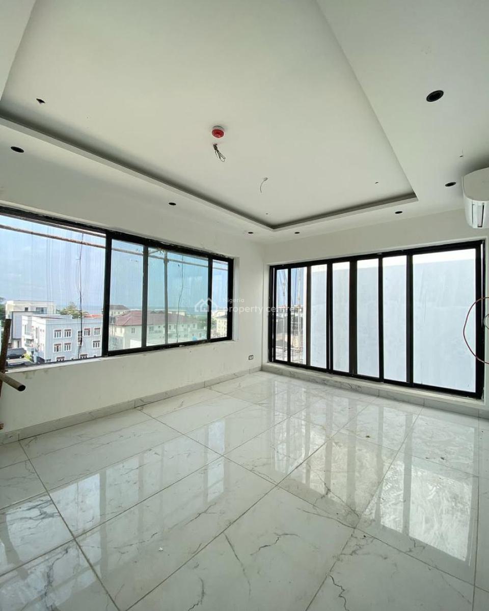 Spacious 6 Bedroom Fully Detached Smart Home with 3bqs, Banana Island, Ikoyi, Lagos, Detached Duplex for Sale