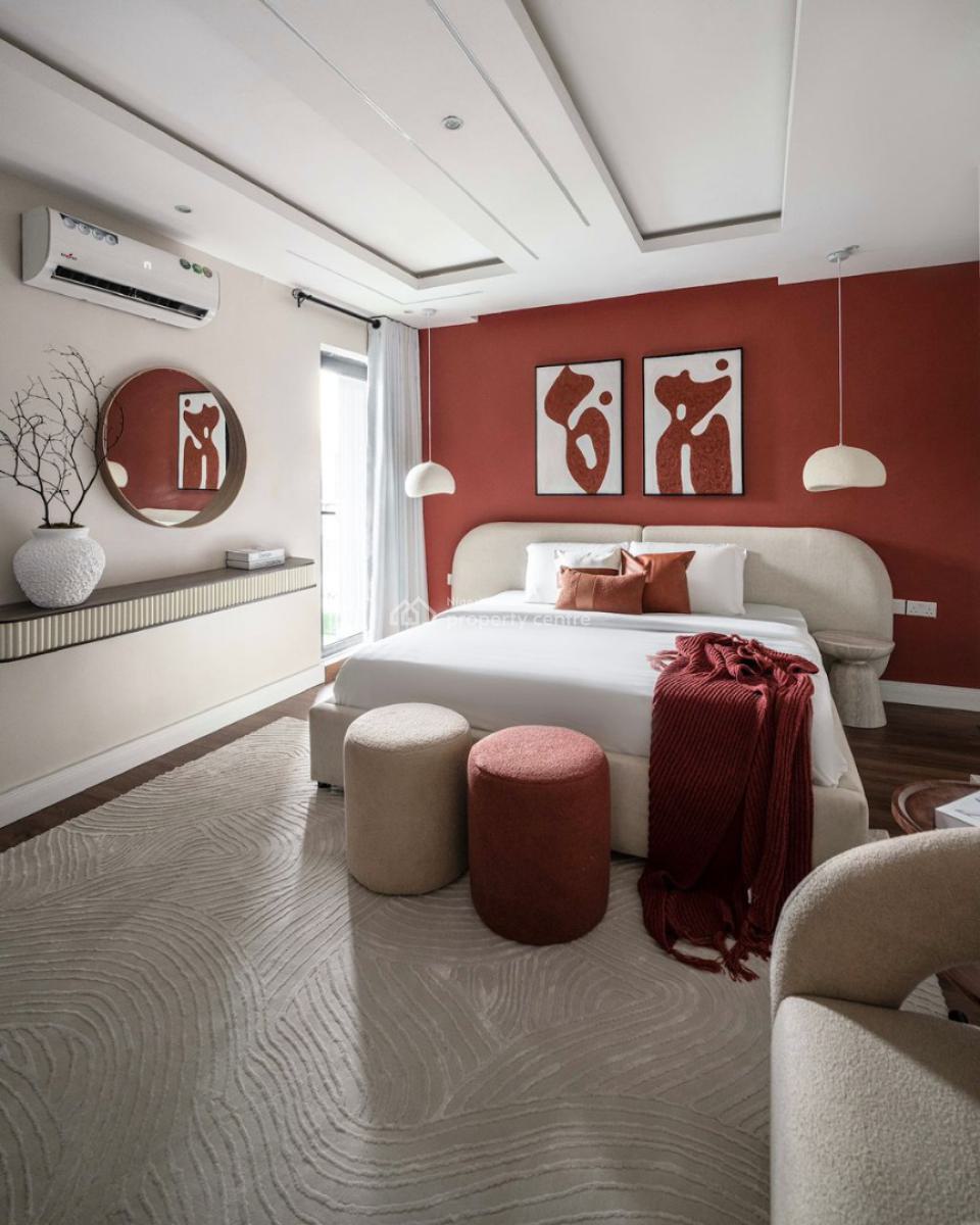 Cozy 1 Bedroom Apartment W/pool, Balcony & Other Mod Cons, Off Admiralty Way, Lekki Phase 1, Lekki, Lagos, Mini Flat (room and Parlour) Short Let