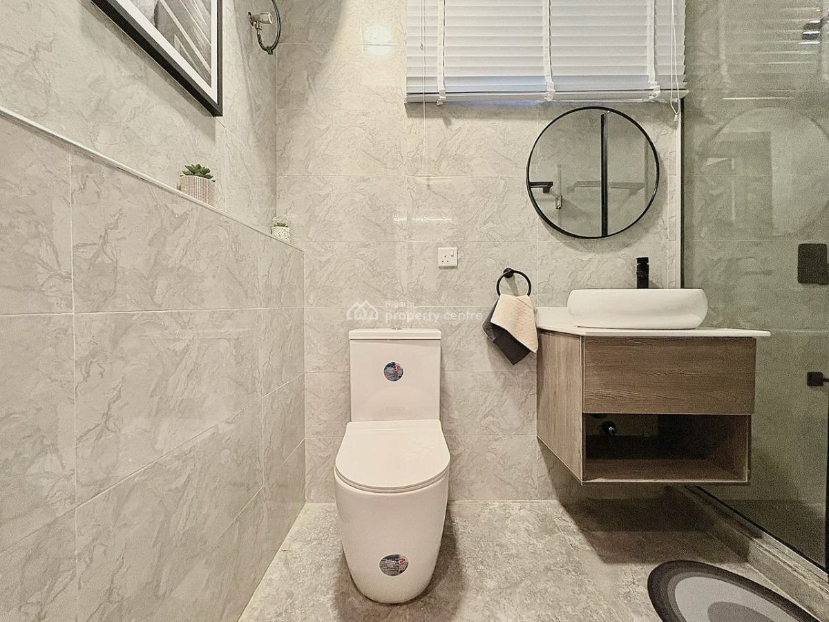 Cozy 1 Bedroom Apartment W/pool, Balcony & Other Mod Cons, Off Admiralty Way, Lekki Phase 1, Lekki, Lagos, Mini Flat (room and Parlour) Short Let