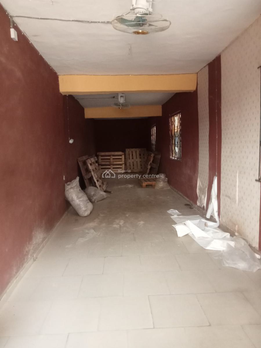 27sqmt Shop Space, Abule Egba, Abule Egba, Agege, Lagos, Shop for Rent