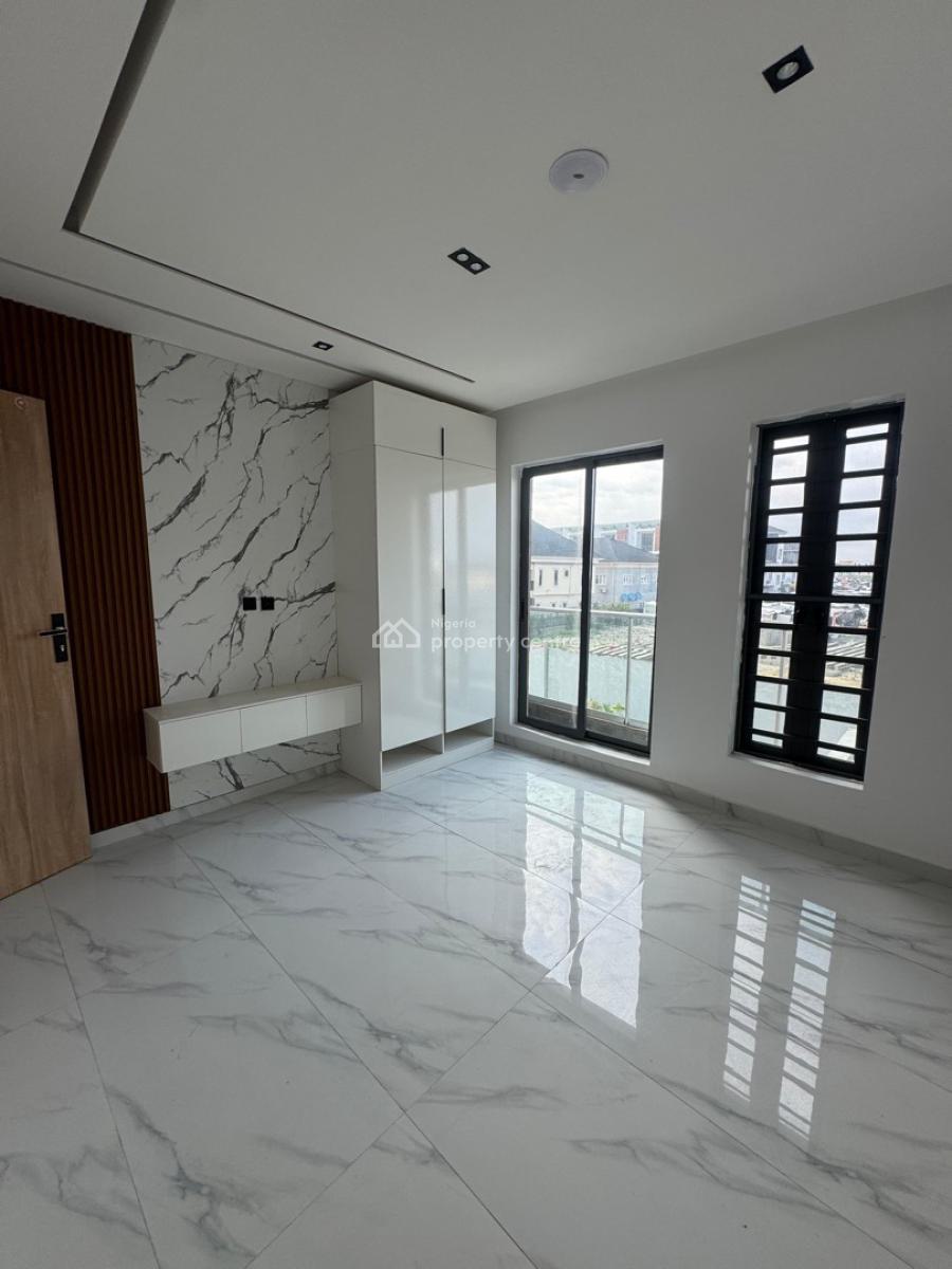 Aesthetically Pleasing 2 Bedroom Apartment with Pool, Gym and Elevator, Ikate Elegushi, Lekki, Lagos, Flat / Apartment for Sale