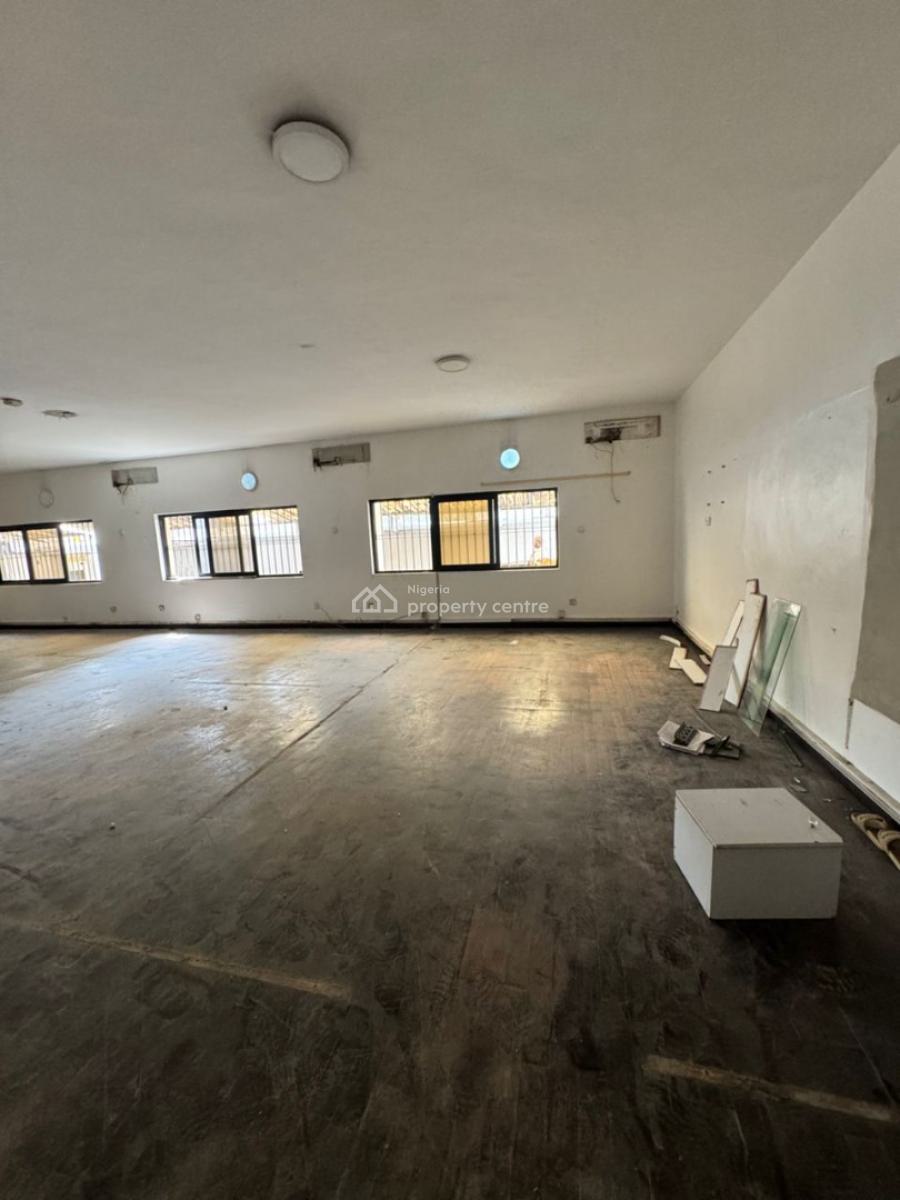 Spacious 5-bedroom Semi-detached Duplex House Plus 2 Room Bq, Off Dorosimi Etti, Lekki Phase 1, Lekki, Lagos, Restaurant / Bar for Rent