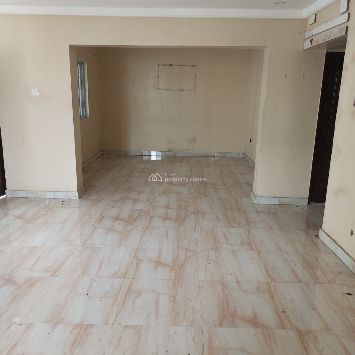 Luxurious 3bedroom Flat Upstairs at Ajah Ilaje Off Mobil Road, Ajah Ilaje Off Mobil Road, Ajah, Lagos, Terraced Duplex for Rent