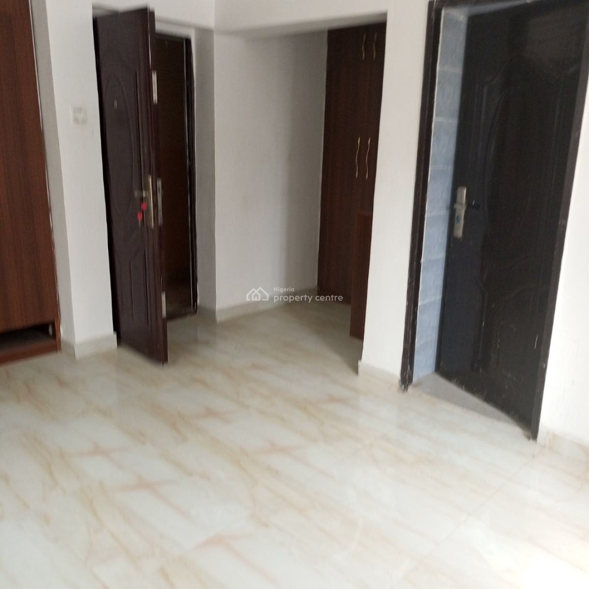 Luxurious 3bedroom Flat Upstairs at Ajah Ilaje Off Mobil Road, Ajah Ilaje Off Mobil Road, Ajah, Lagos, Terraced Duplex for Rent