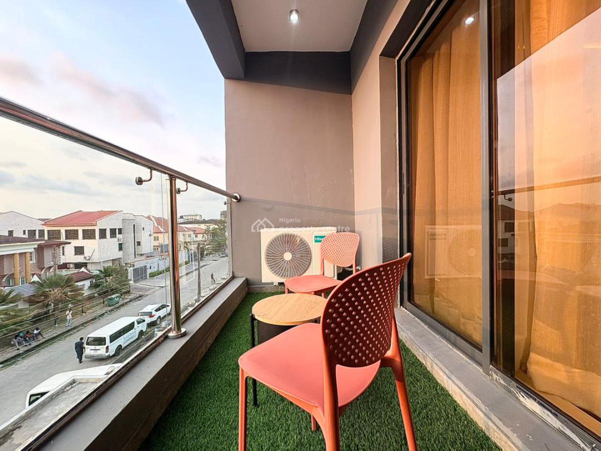 Chic Boutique 1 Bedroom Apartment W/pool, Gym & Balcony, Off Admiralty Way, Lekki Phase 1, Lekki, Lagos, Mini Flat (room and Parlour) Short Let