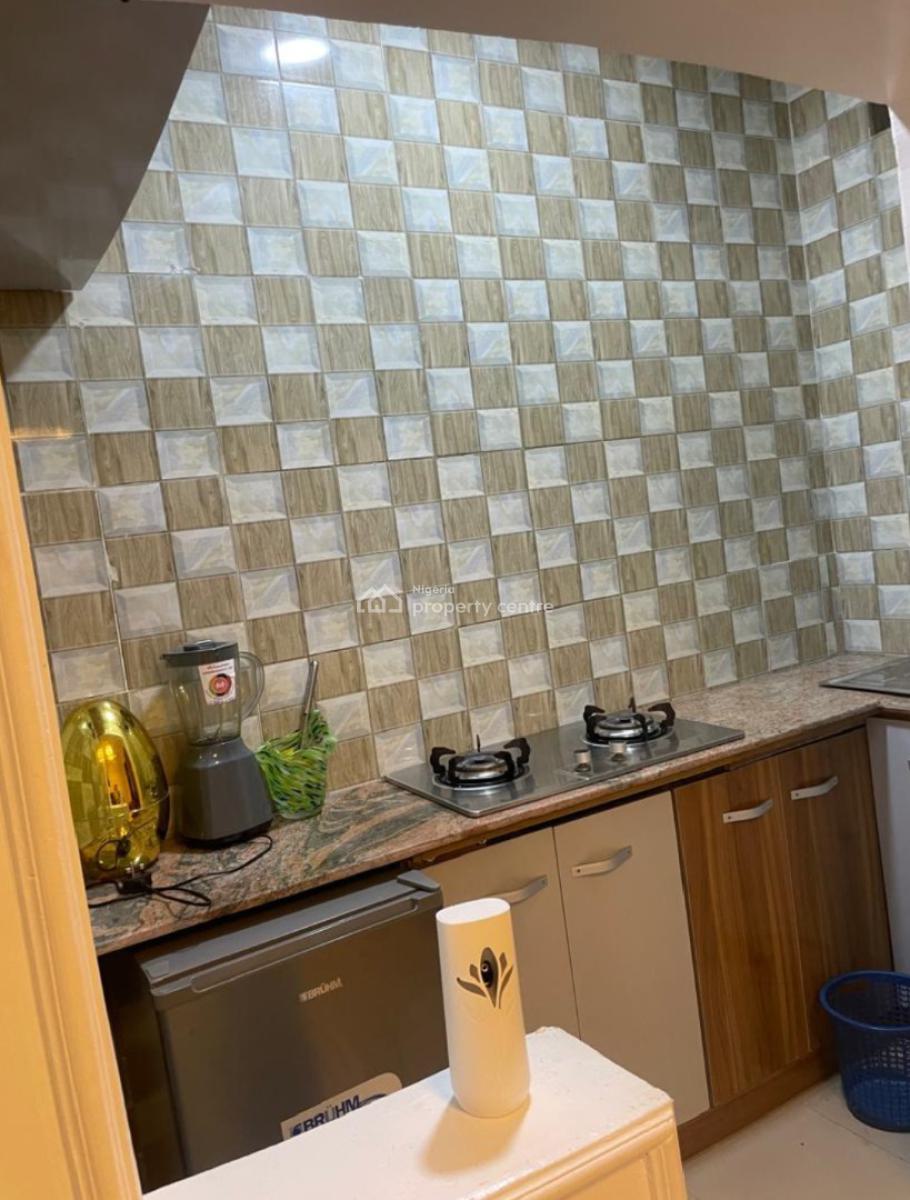 Furnised Mini Flat + Amenities, Lovely Environment Opebi Ikeja, Opebi, Ikeja, Lagos, Mini Flat (room and Parlour) for Rent