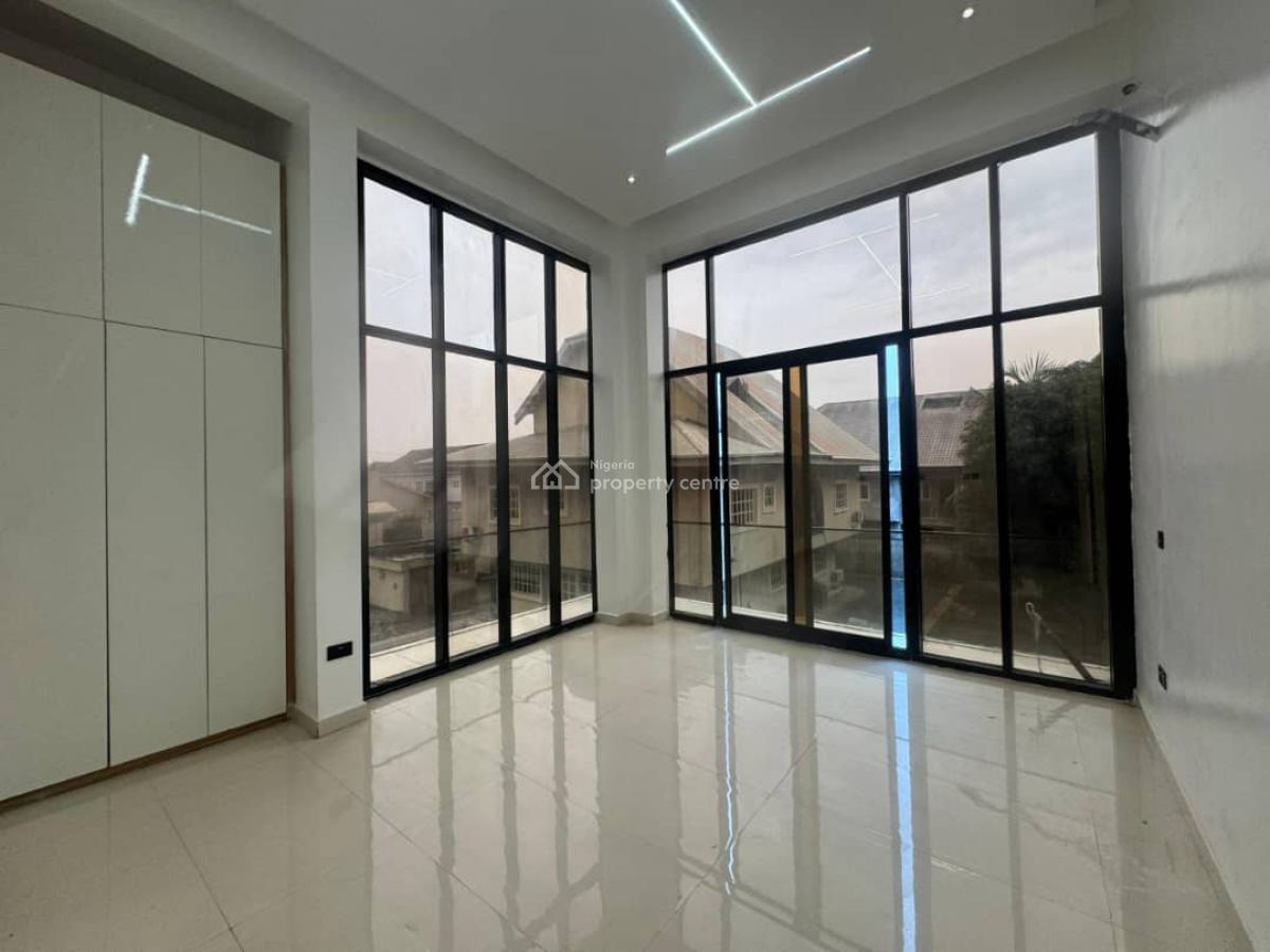 Newly Built and Luxury 3 Bedroom Flat Apartment, Off Lekki Phase 1 Road, Lekki Phase 1 Estate, Lekki Phase 1, Lekki, Lagos, Flat / Apartment for Sale