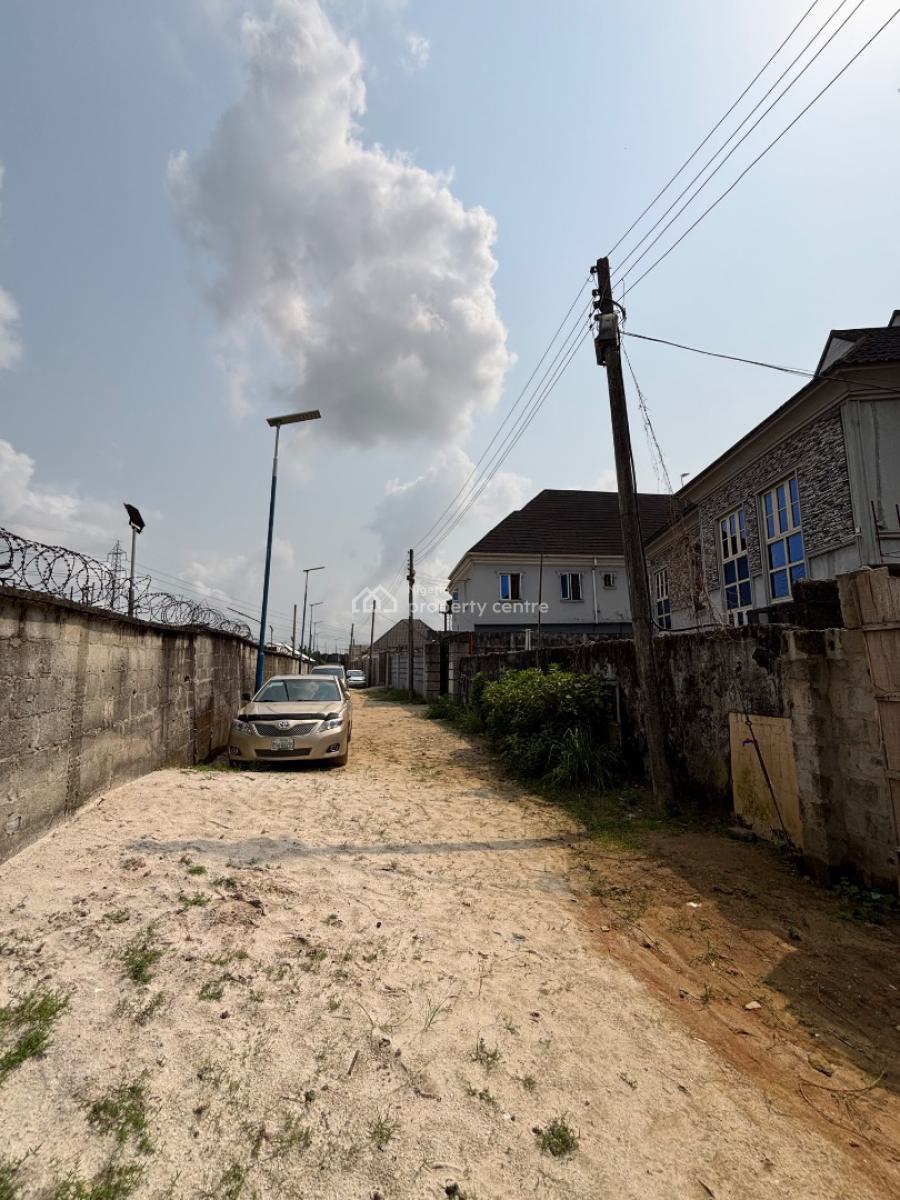 Full Plot of Land and 3 Units of 1 Bedroom, Sars Road, Port Harcourt, Rivers, Mixed-use Land for Sale