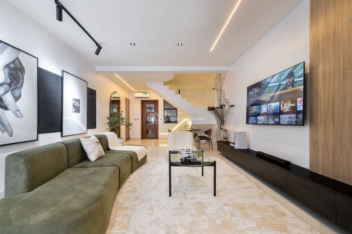 Luxury 2 Bedroom Maisonette Apartment, Off Freedom Way, Lekki Phase 1, Lekki, Lagos, Flat / Apartment Short Let