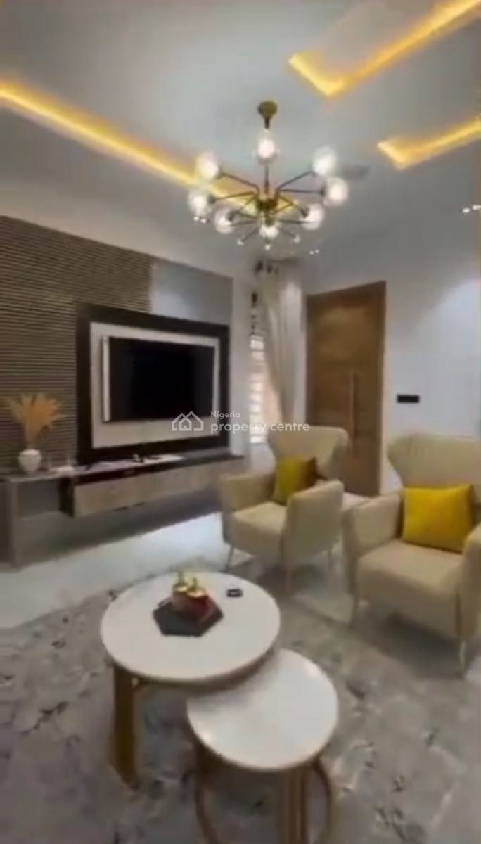 Serviced Furnished 2bedroom, Akoka, Yaba, Lagos, Flat / Apartment for Sale
