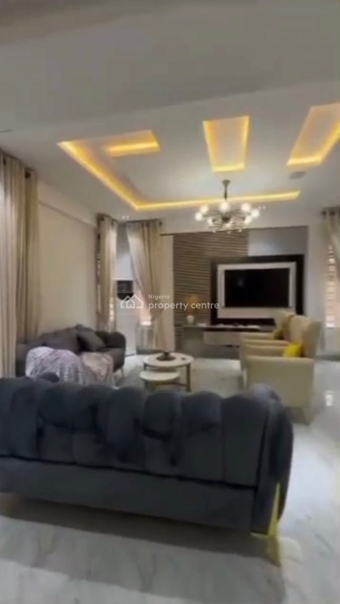 Serviced Furnished 2bedroom, Akoka, Yaba, Lagos, Flat / Apartment for Sale