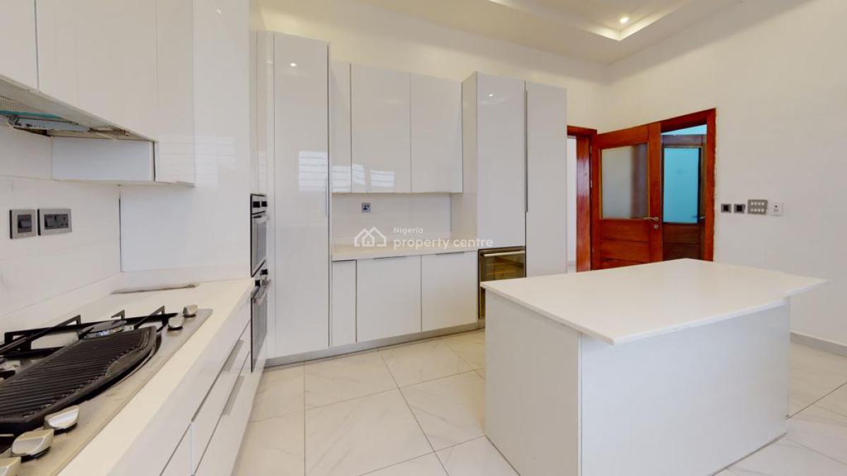 5 Bedroom Detached House, Ajah, Lagos, Detached Duplex for Sale