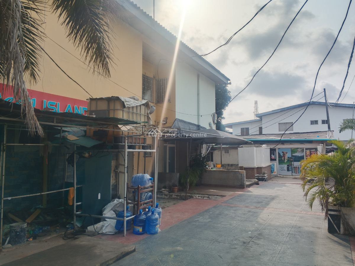Detached House with Ancillary Buildings, Off Sanusi Fafunwa St, Victoria Island (vi), Lagos, Detached Duplex for Rent