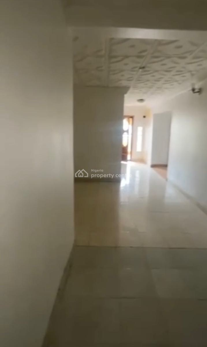 Spacious Mini Flat Available, Lekki Phase 1, Lekki, Lagos, Mini Flat (room and Parlour) for Rent