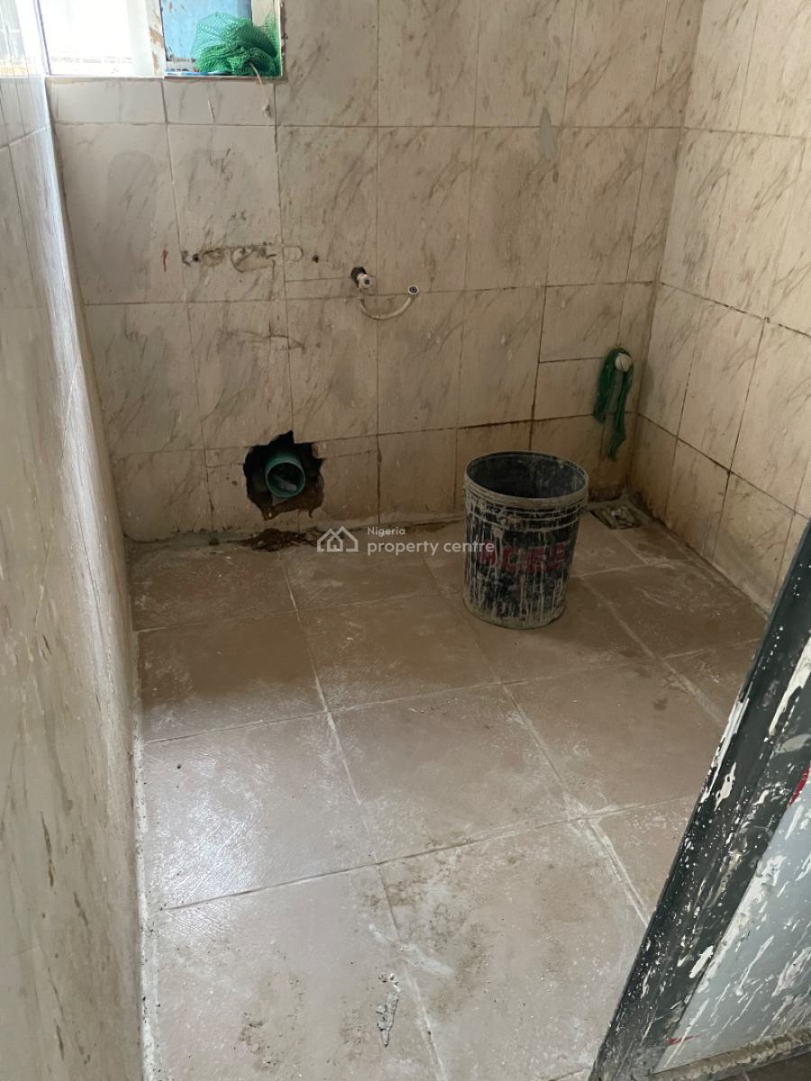 Miniflat, Bajulaye, Shomolu, Lagos, Mini Flat (room and Parlour) for Rent