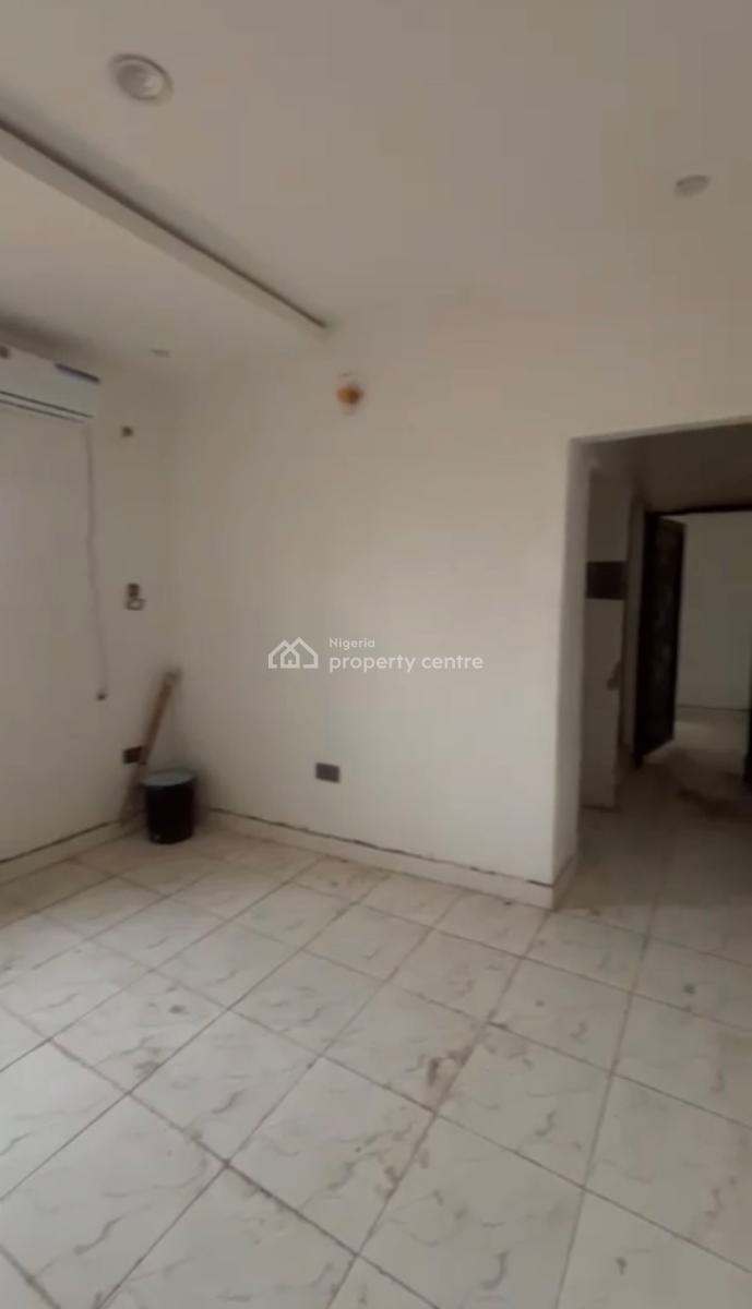 Exclusive Standard Mini Flat, Bariga, Shomolu, Lagos, Mini Flat (room and Parlour) for Rent