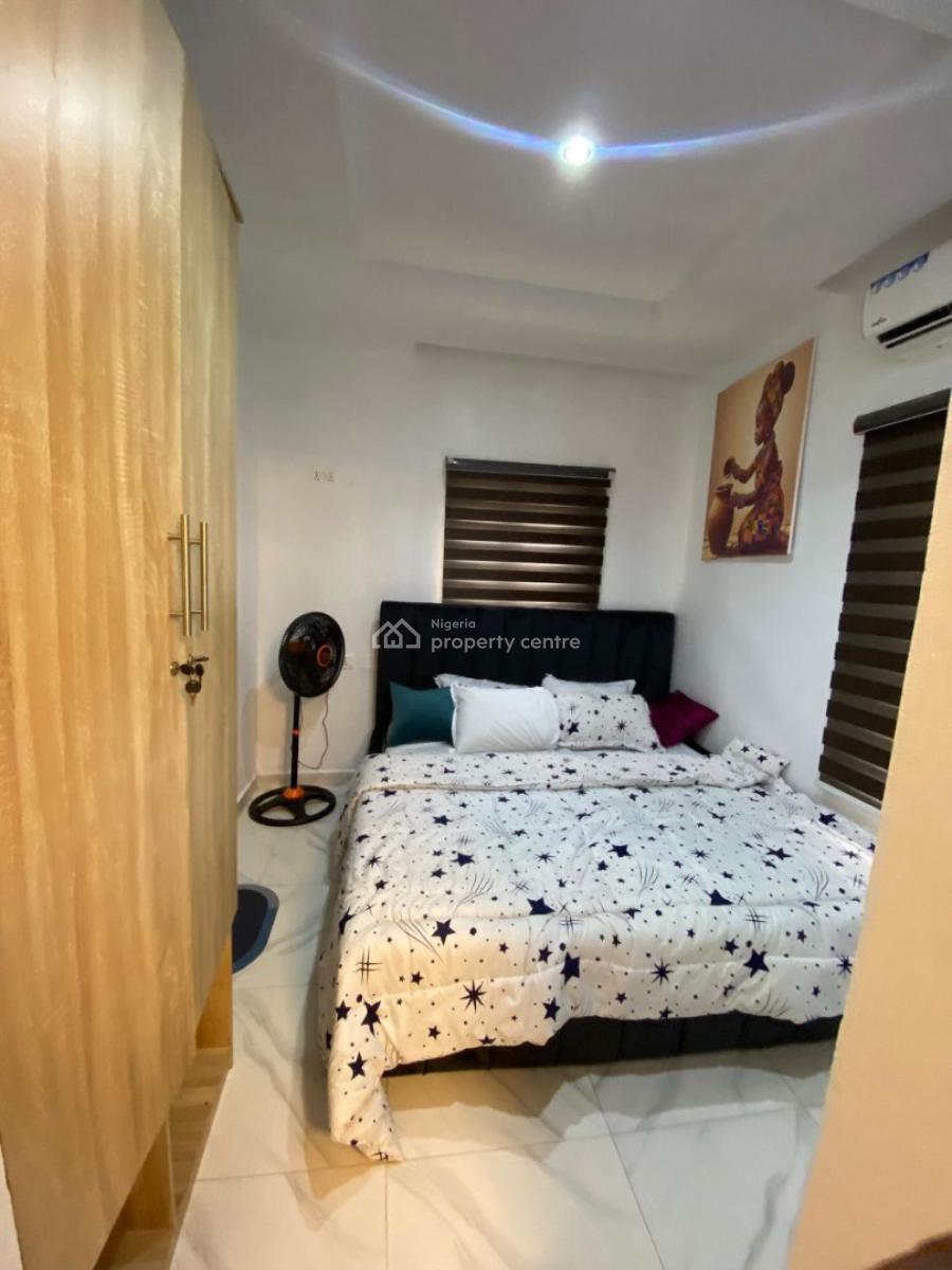 1 Bedroom Fully Furnished, Yaba, Lagos, Mini Flat (room and Parlour) for Rent