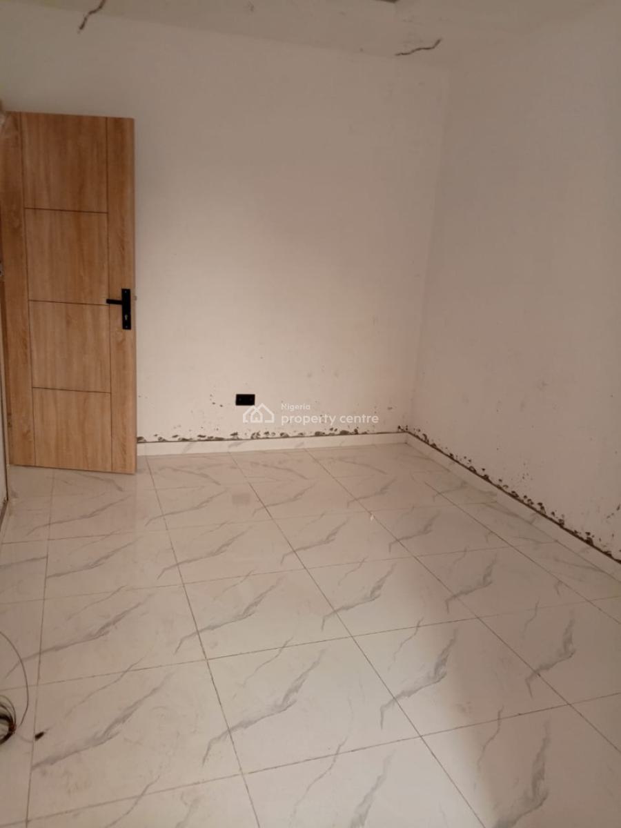 Newly Built Lovely 2 Bedroom Flat, Morocco, Yaba, Lagos, Flat / Apartment for Rent