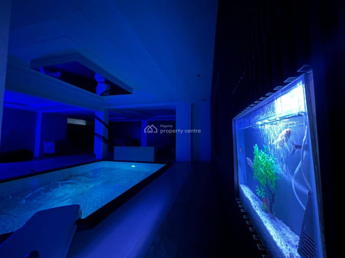 2 Bedroom Luxury Apartment Available, Off Admiralty Way, Lekki Phase 1, Lekki, Lagos, Flat / Apartment Short Let