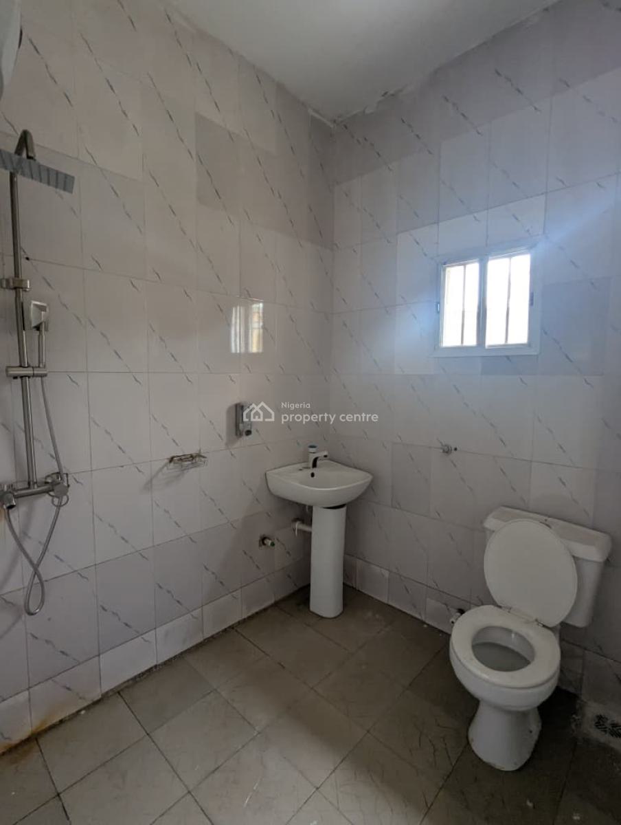 3 Bedroom Apartment Available, Mobile Road, Ajah, Lagos, Flat / Apartment for Rent