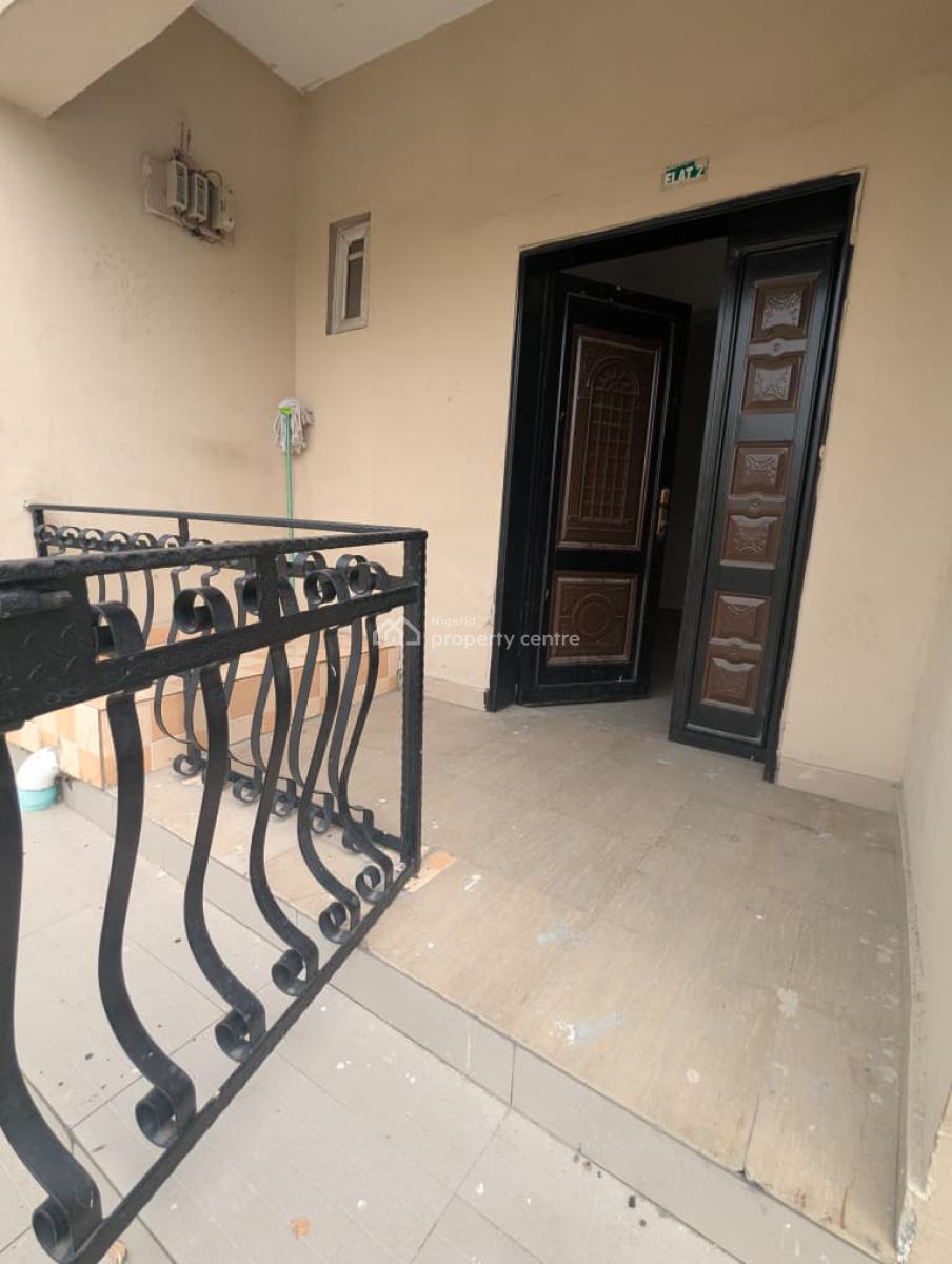 3 Bedroom Apartment Available, Mobile Road, Ajah, Lagos, Flat / Apartment for Rent