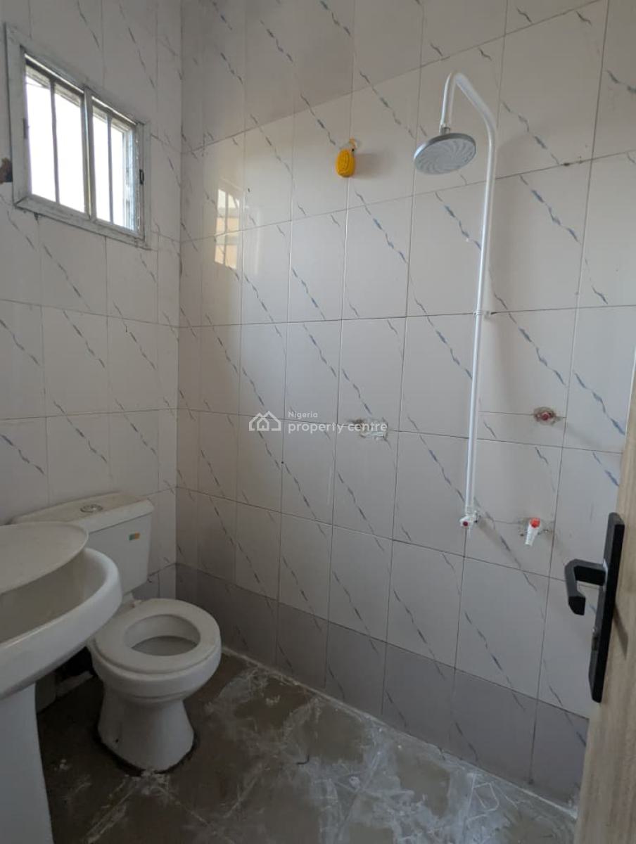 3 Bedroom Apartment Available, Mobile Road, Ajah, Lagos, Flat / Apartment for Rent