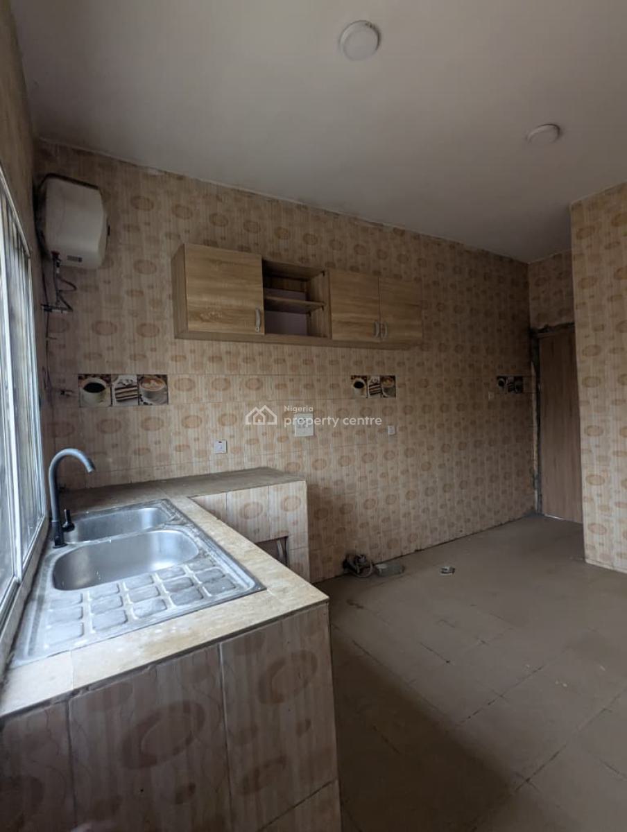 3 Bedroom Apartment Available, Mobile Road, Ajah, Lagos, Flat / Apartment for Rent