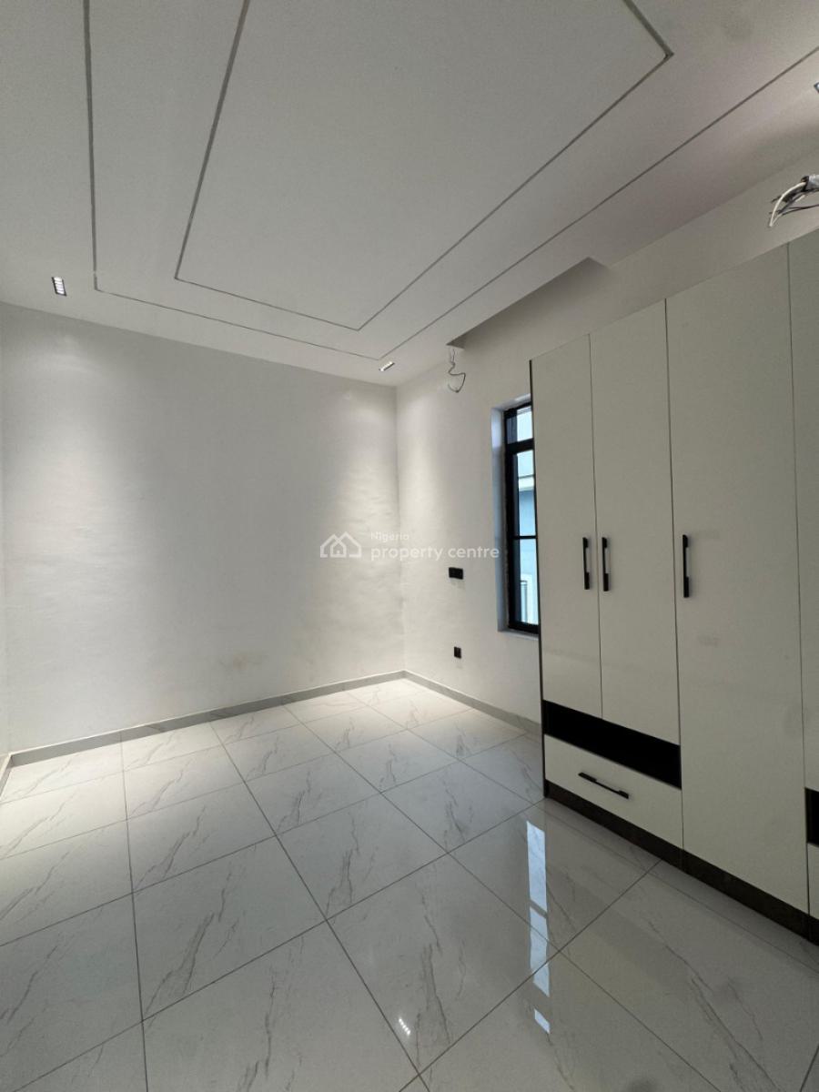 Spacious Fully Serviced 4 Bedroom Terrace Duplex, Osapa London, Lekki Lagos., Osapa, Lekki, Lagos, Terraced Duplex for Sale