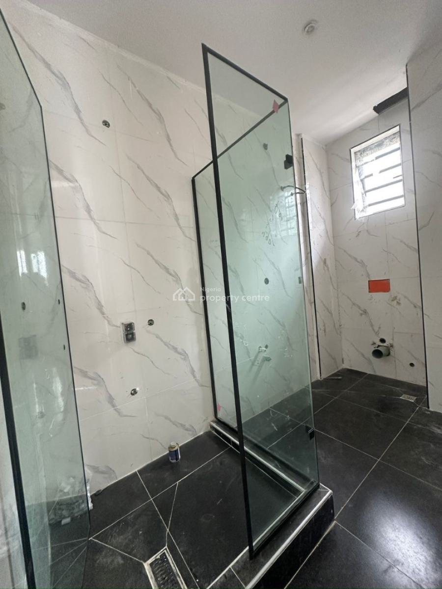 Modern 2bedroom Apartment with Swimming Pool Gym &elevation, Lekki Phase One ,lekki ,lagos ,nigeria, Lekki Phase 1, Lekki, Lagos, Flat / Apartment for Sale