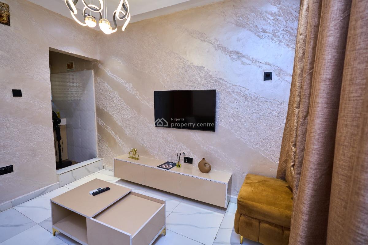 L & L Havana 1 Bedroom Apartment, Layi Otegbade Street, Pedro, Gbagada, Lagos, Flat / Apartment Short Let