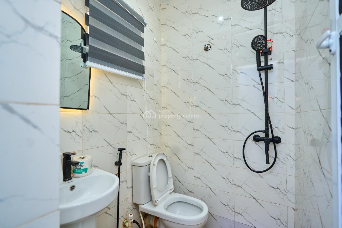 L & L Havana 1 Bedroom Apartment, Layi Otegbade Street, Pedro, Gbagada, Lagos, Flat / Apartment Short Let