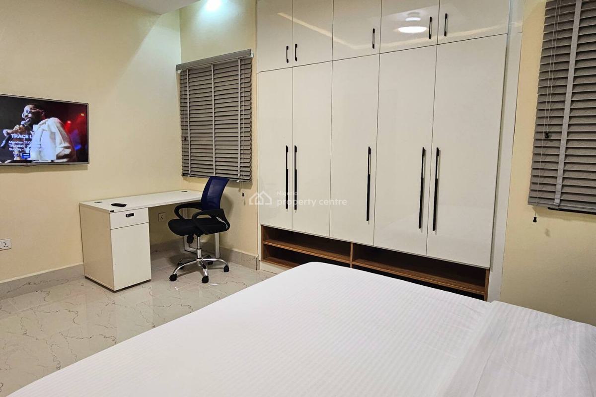 L&l Luxeloft 1 Bedroom Apartment, Pedro, Gbagada, Lagos, Flat / Apartment Short Let