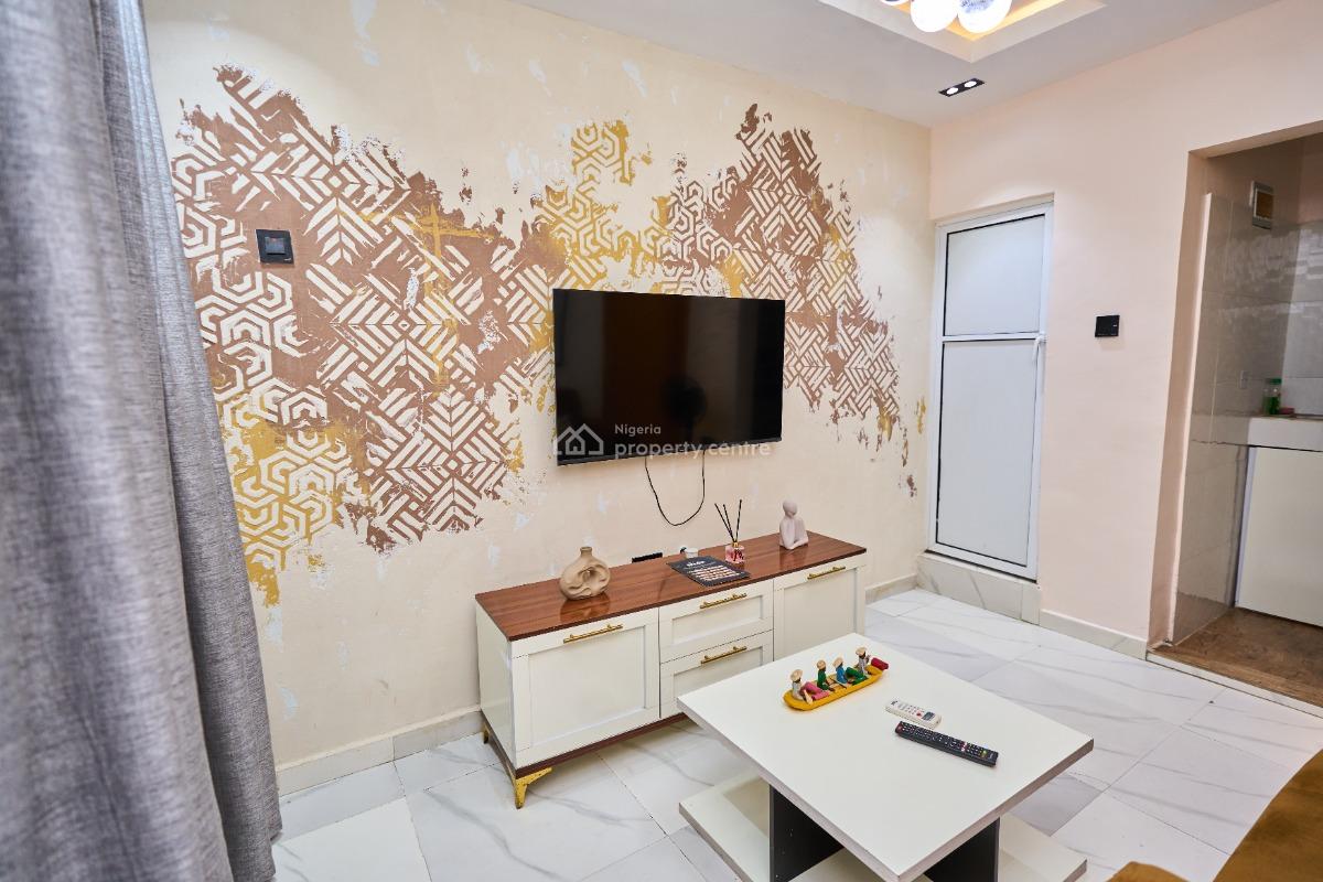 L & L Luxeloft 1 Bedroom Apartment, Layi Otegbade Street, Pedro, Gbagada, Lagos, Flat / Apartment Short Let