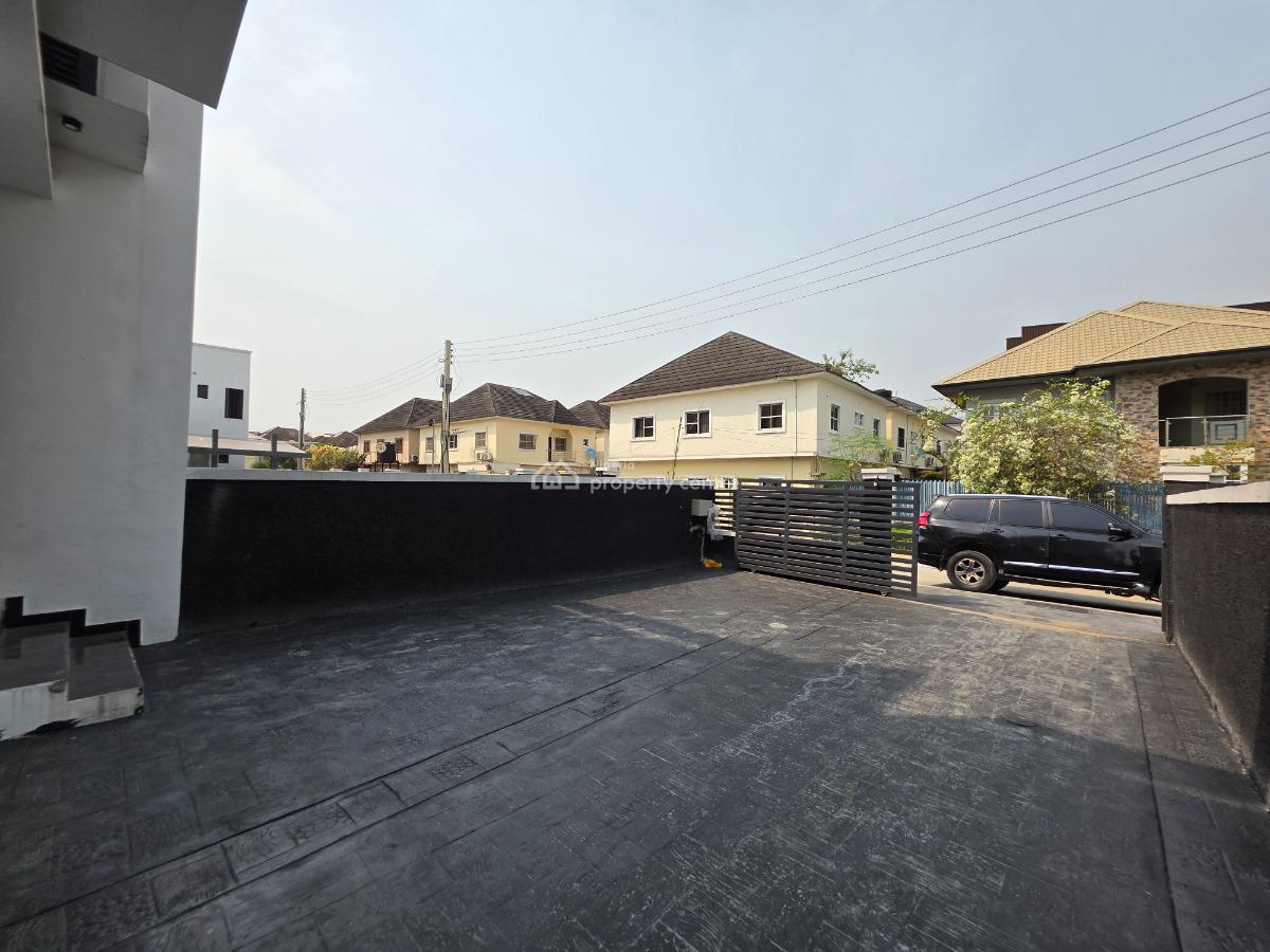4 Bedroom Semi-detached Duplex with Bq, Idado, Lekki, Lagos, Semi-detached Duplex for Sale