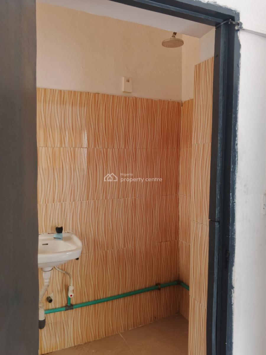 Beautiful Spacious 2 Bedroom Flat with 3 Toilet Upstairs, Well Secured Estate Off Awolowo Way Ikeja, Ikeja, Lagos, Flat / Apartment for Rent