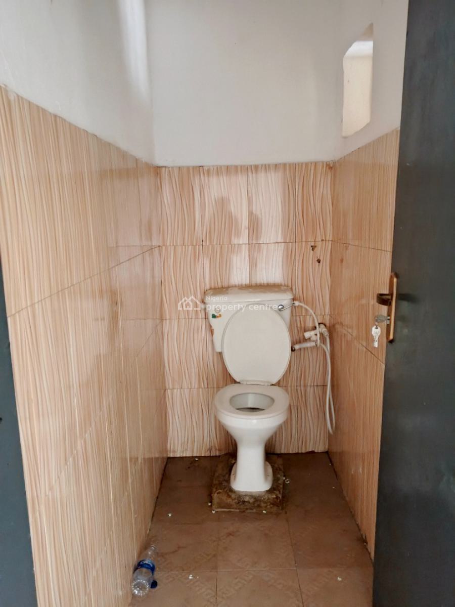 Beautiful Spacious 2 Bedroom Flat with 3 Toilet Upstairs, Well Secured Estate Off Awolowo Way Ikeja, Ikeja, Lagos, Flat / Apartment for Rent